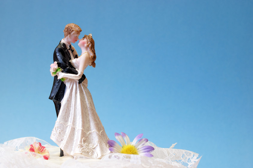 How to Negotiate with Wedding Vendors and Save Thousands in 2026