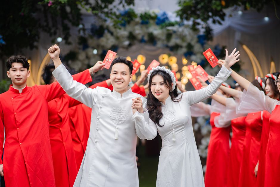 Wedding Tipping Etiquette: Who to Tip and How Much