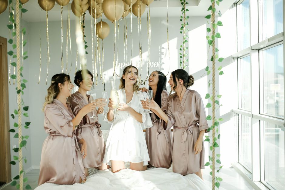 Gold Bride to Be balloon banner, a bridal shower decoration idea