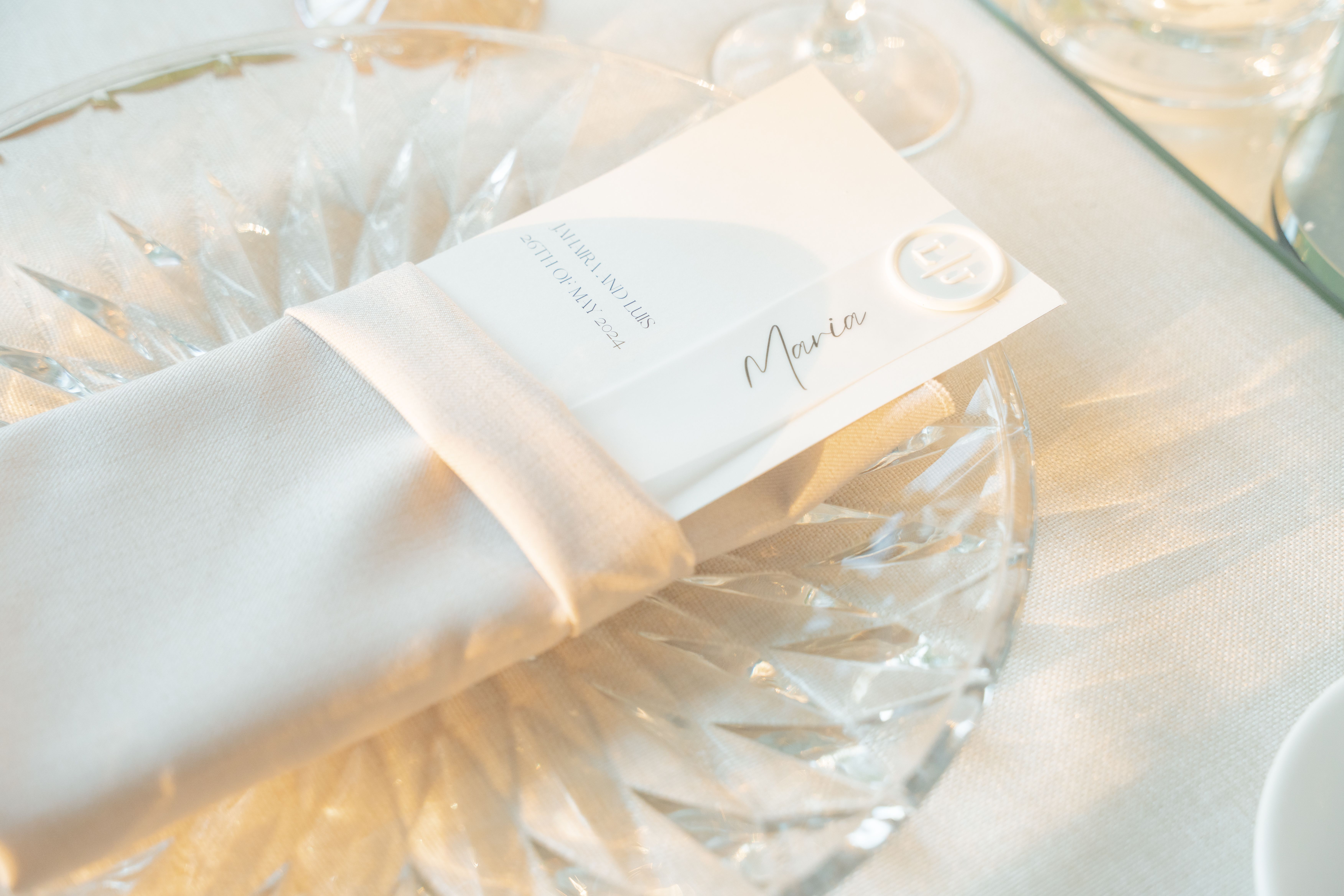 Personalized printed wedding menu card with couple's names, a ready-made wedding menu card idea