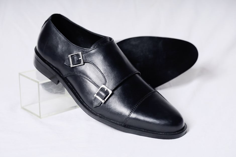 Ring bearer dress shoes for a wedding ceremony