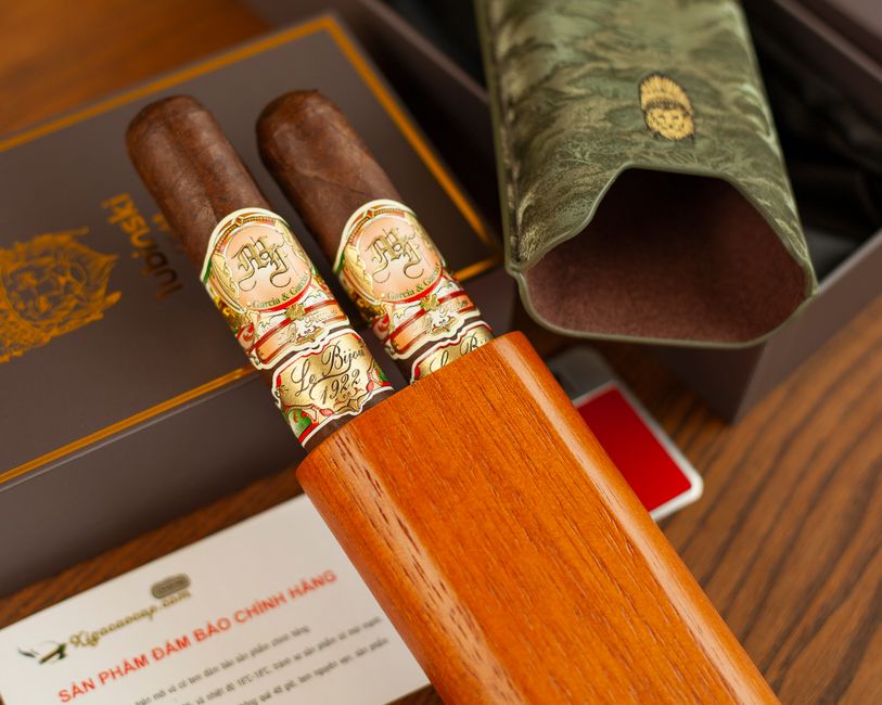 Leather cigar travel case favor for bachelor party