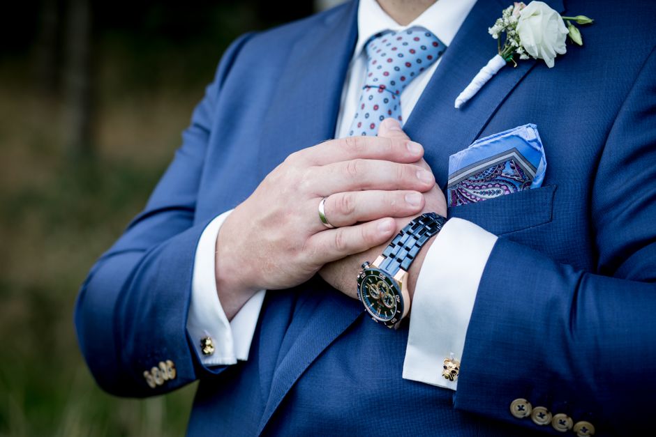 Wedding Pocket Square Ideas for Groom and Groomsmen