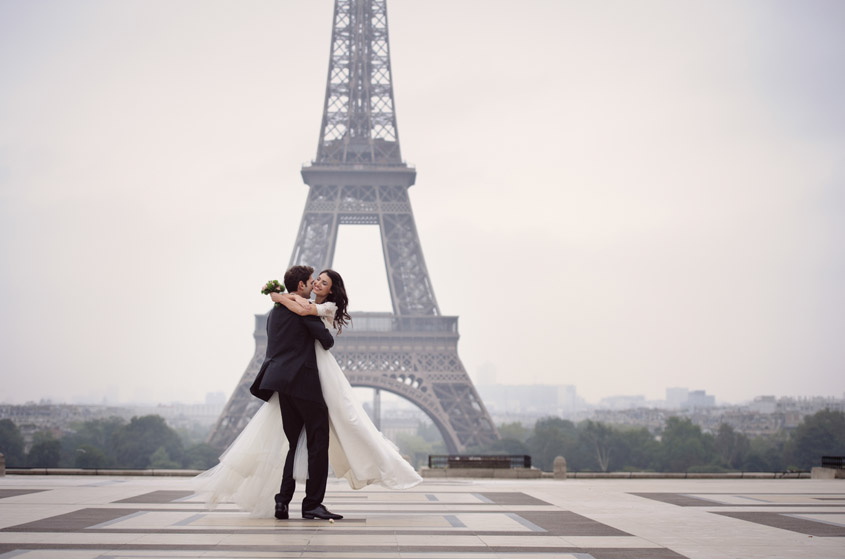 Why Get a Professional Wedding Photographer for 2026