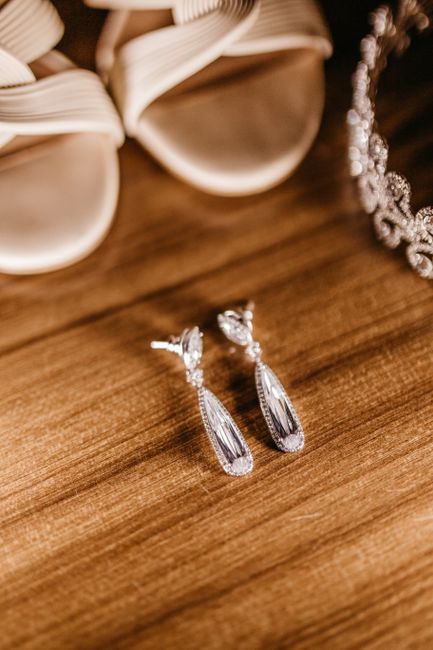 Gold and crystal teardrop bridesmaid earrings close up