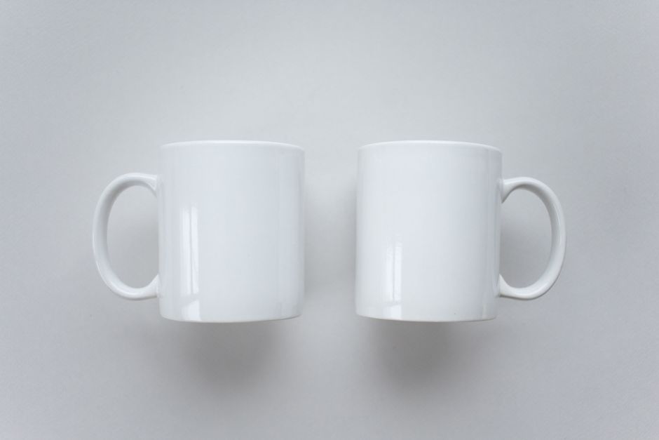Mr and Mrs ceramic mugs set as a wedding mug idea