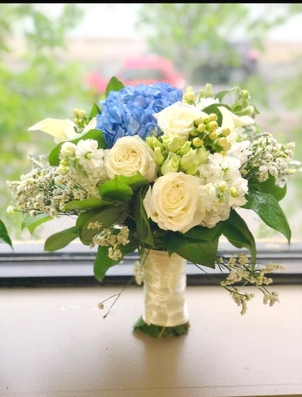 Lulas Floral And Gifts wedding vendor photo