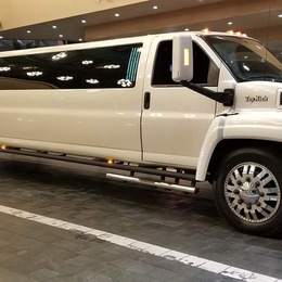Photo of Vegas Vip Transportation, a wedding limo service in Las Vegas