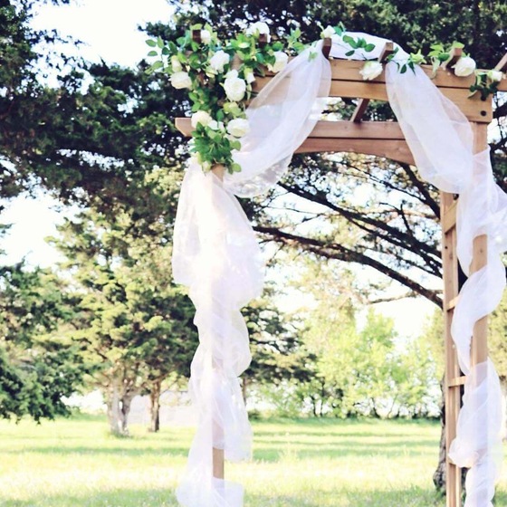 Bluebird Crossings Llc wedding vendor photo