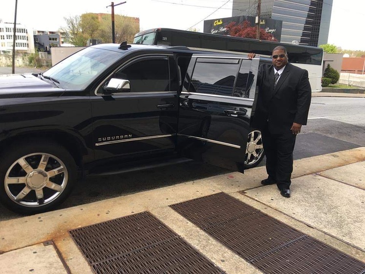 Smooth Move Transportation wedding vendor photo