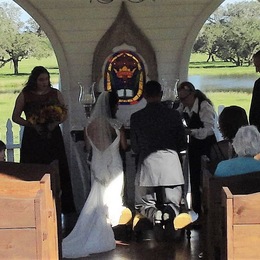 Photo of Pastor Audrey, a wedding officiant in Corpus Christi