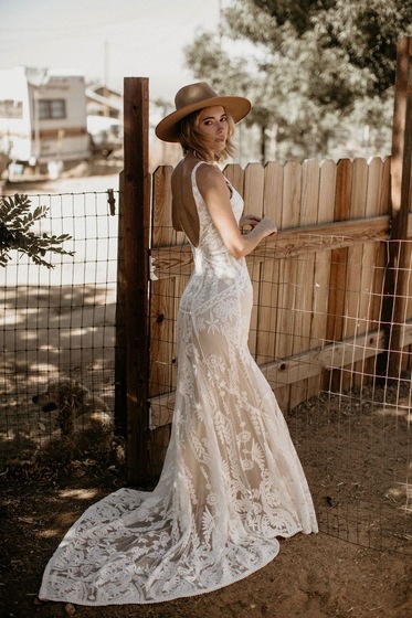 Dreamers And Lovers wedding vendor photo