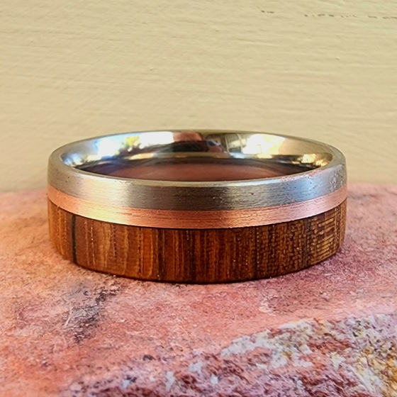 Manderwood Custom Rings wedding vendor photo