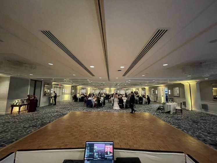 Dj Alex Brown Entertainment wedding vendor photo