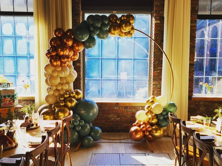 Perfectly Wrapped Balloons wedding vendor photo