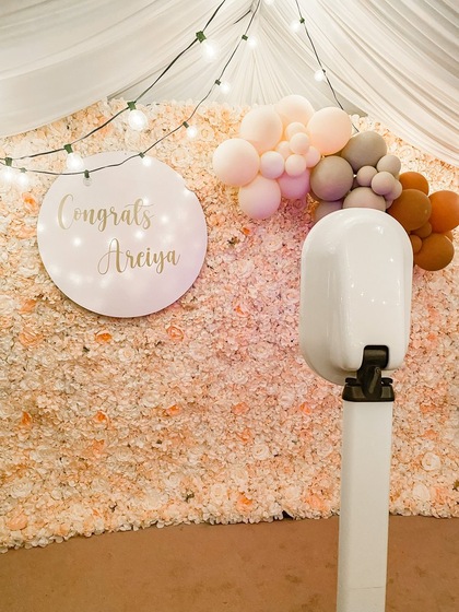 Stay Golden Photo Booth wedding vendor photo