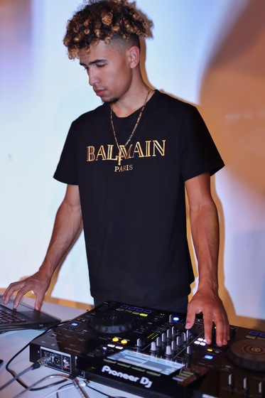 Dj 6ix0h4 wedding vendor photo