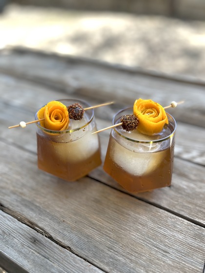 Shake Rattle And Roll Mobile Bar wedding vendor photo