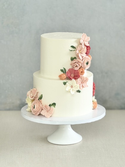 Violet Cake Co. wedding vendor photo
