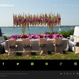 Photo of Tantawan Bloom, a wedding florist in New York