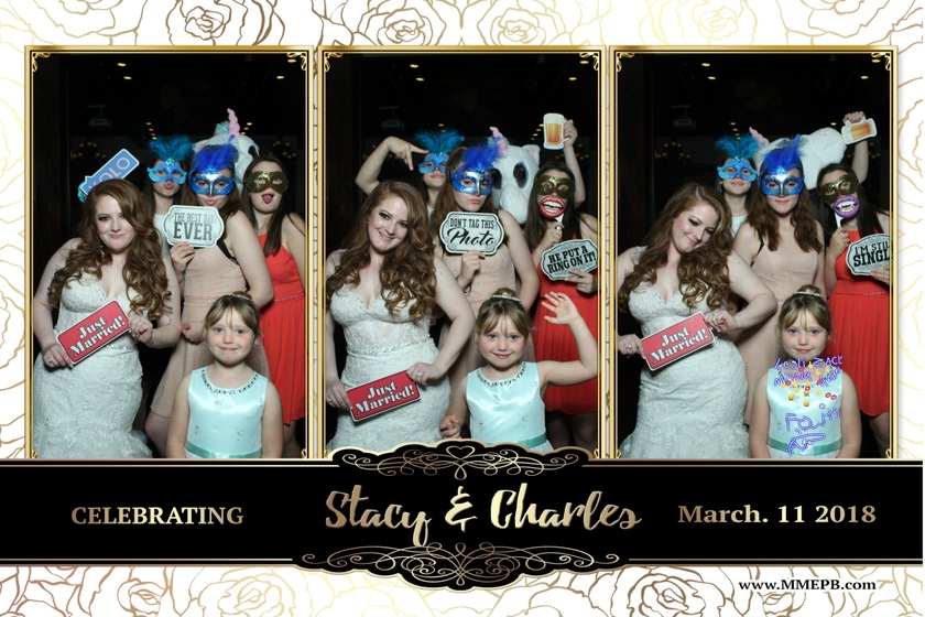 Mirror Mirror Enchanted Photobooth wedding vendor photo