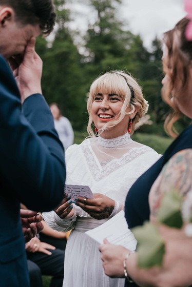 Julie Morgan Photography wedding vendor photo