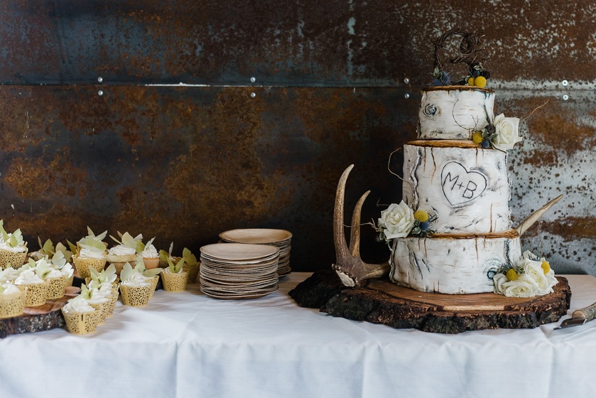 Julie Morgan Photography wedding vendor photo