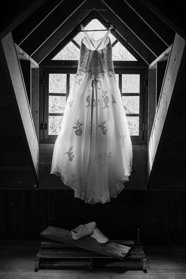 Julie Morgan Photography wedding vendor photo