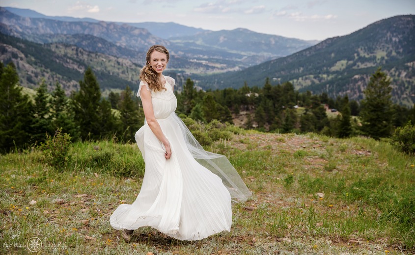 April O'Hare Photography wedding vendor photo
