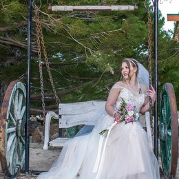 Photo of Gus Devine Photography, a wedding photographer in Las Vegas
