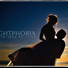 Photo of Lightphoria, a wedding photographer in Seattle