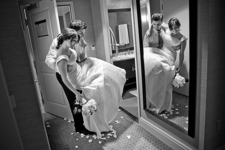 Red Box Pictures wedding vendor photo