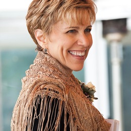 Annemarie Juhlian, Seattle Wedding Officiant photo