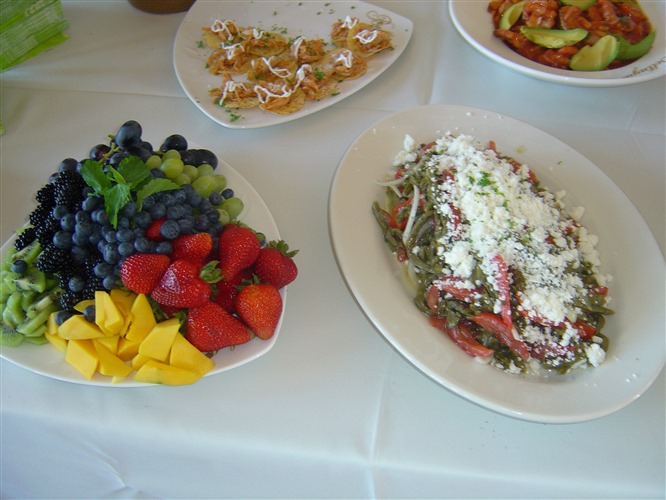 Los Agaves Dining Services wedding vendor photo