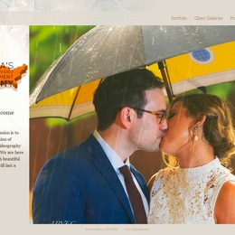 Photo of Apve Company, a wedding photographer in Dallas