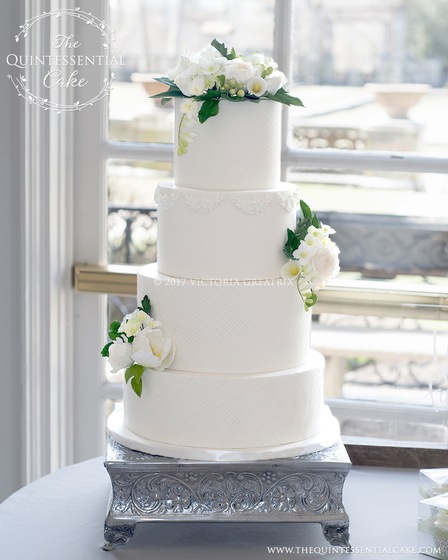 The Quintessential Cake wedding vendor photo
