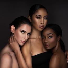 Photo of Miss Mascara On-location Beauty Service, a wedding hair and make-up artist in Philadelphia