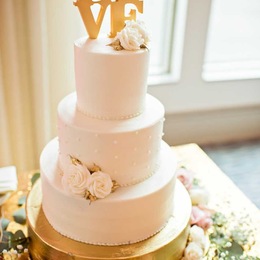 Photo of Bredenbeck's Bakery, a wedding cake bakery in Philadelphia