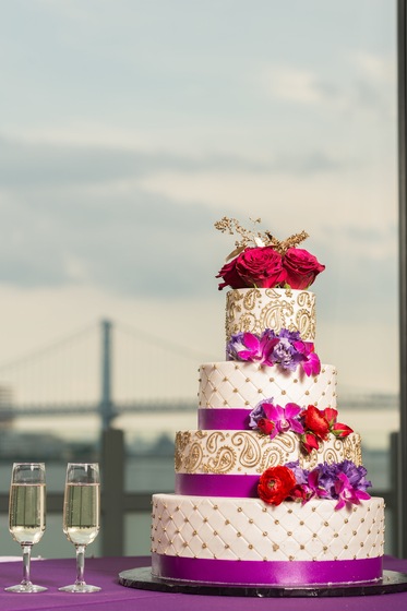Bredenbeck's Bakery wedding vendor photo