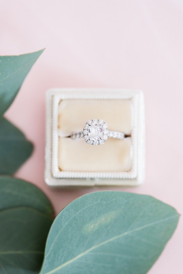 Lynne Reznick Photography wedding vendor photo