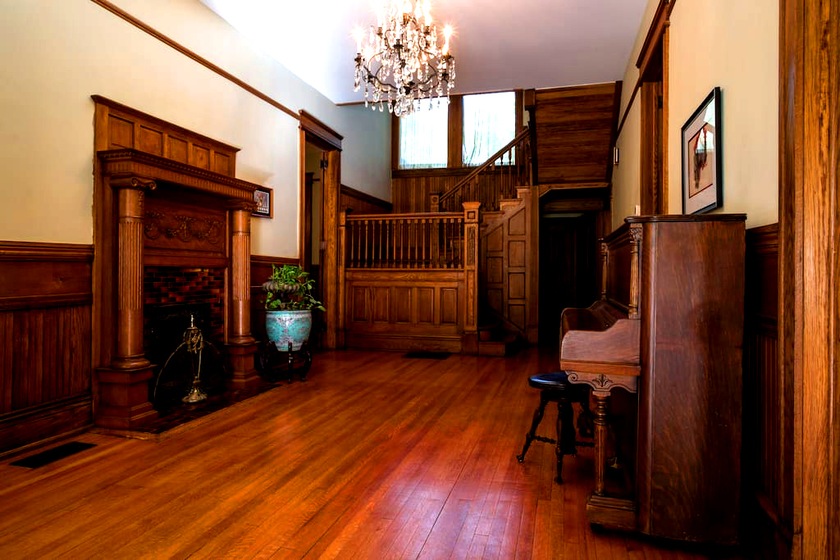 The Howard House wedding vendor photo