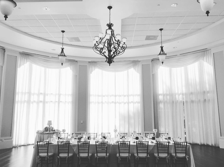 Cuisiniers Cater wedding vendor photo