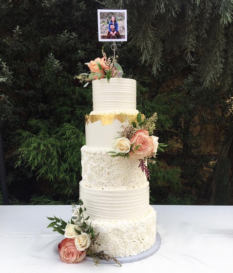 Farina Bakery wedding vendor photo