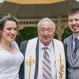 Wedding Officiant Jon Turino photo