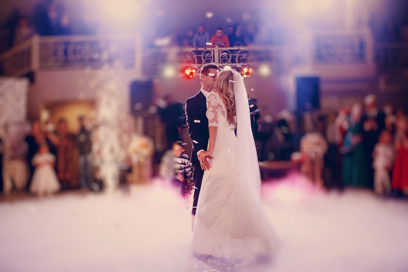 Noteworthy Dj wedding vendor photo