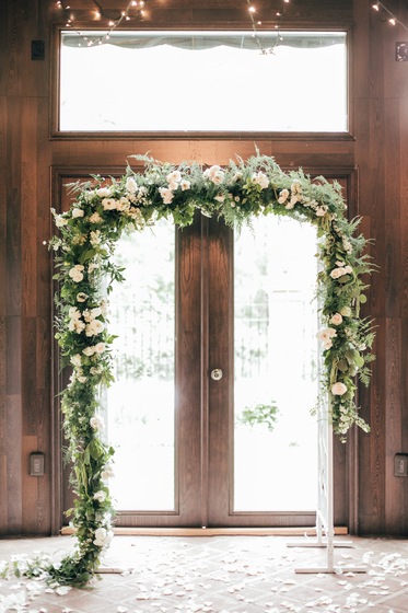 Fleur De Lis Florist wedding vendor photo