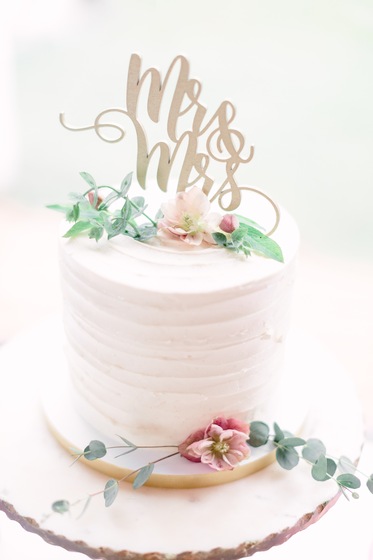 Flavor Cupcakery & Bake Shop wedding vendor photo