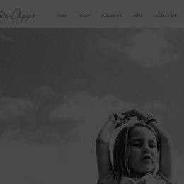 Photo of Cyntia Apps Photography, a wedding photographer in San Francisco