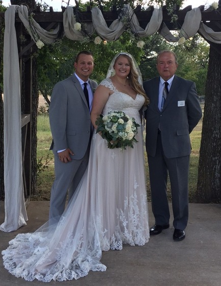 It's A Wonderful Life Weddings San Antonio wedding vendor photo