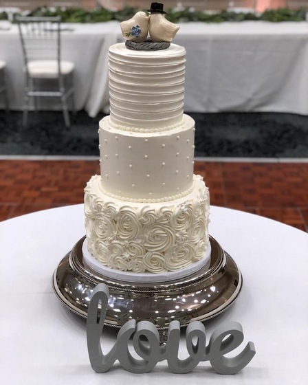 Short North Piece of Cake wedding vendor photo